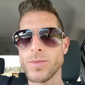 Meet your Posher, Brian